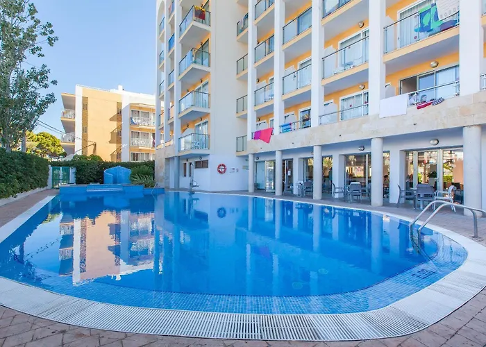 Bella Mar Кала Ратьяда