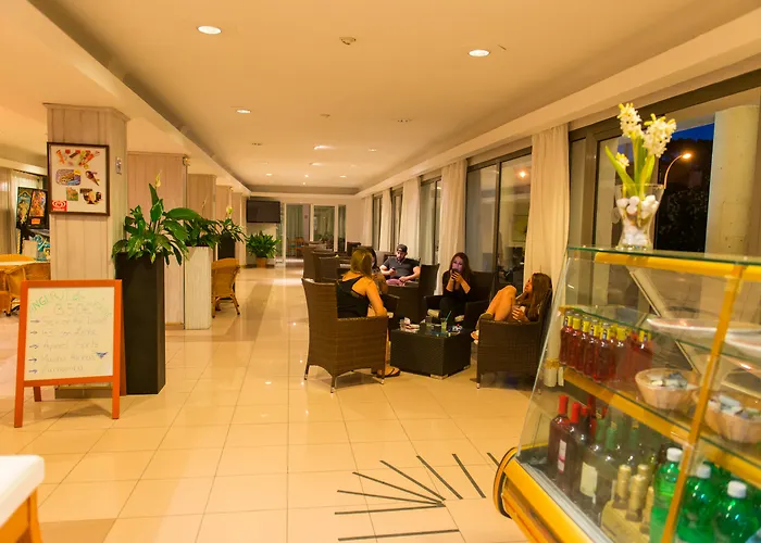 Bella Mar Отель Кала Ратьяда